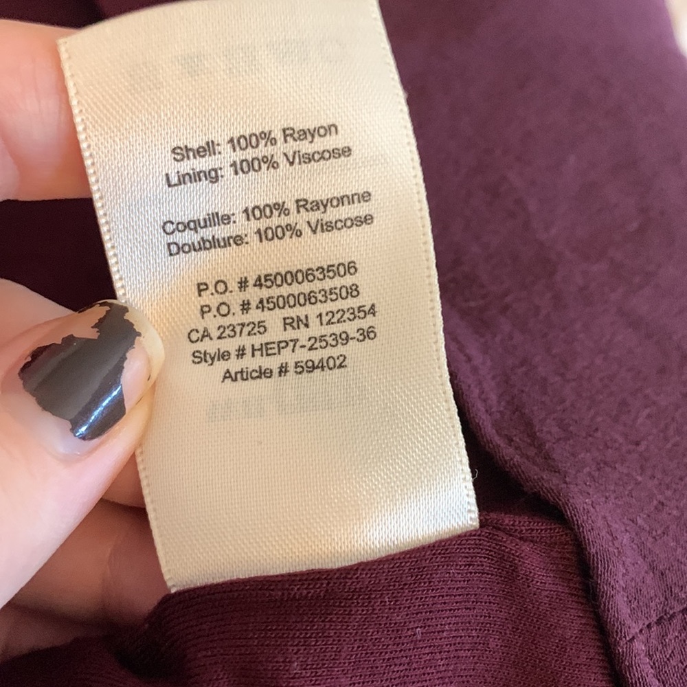 Maroon v-neck blouse with tie back - Picture 5 of 5